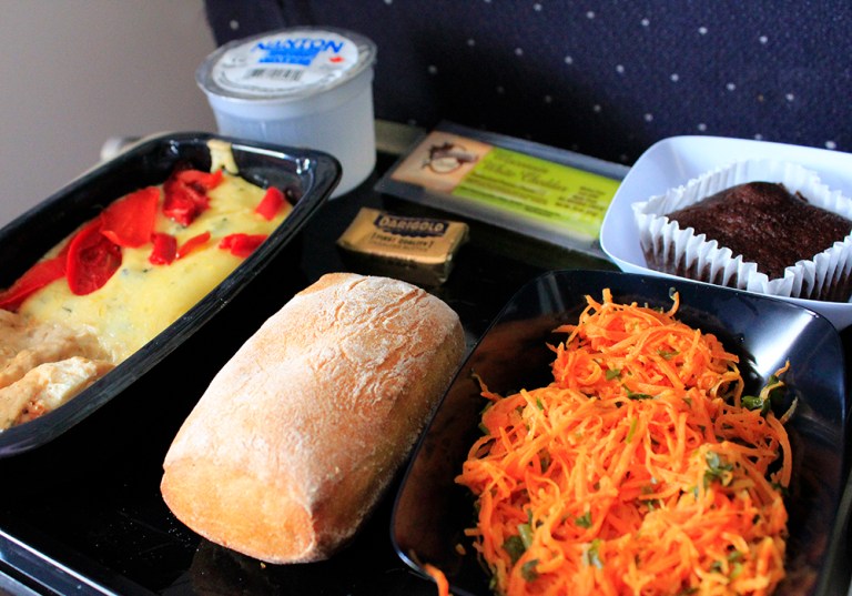 PLANE_FOOD_0