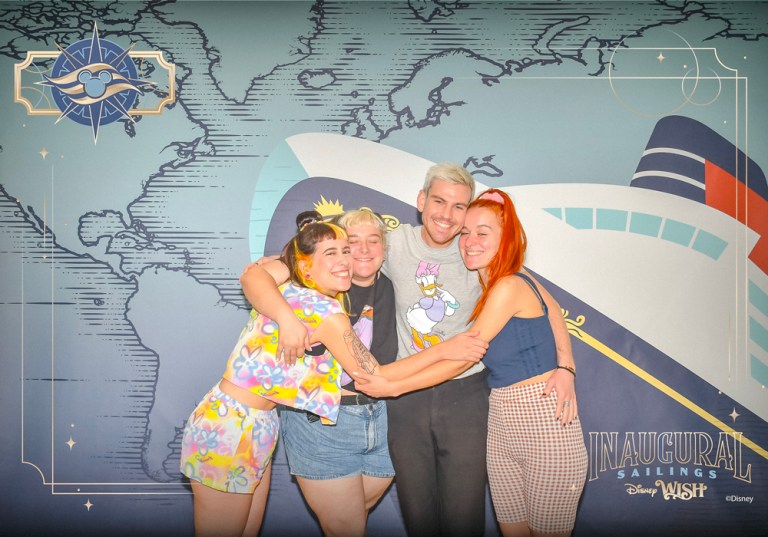 2022-11-28-DisneyWish-DisneyCruiseLine_2