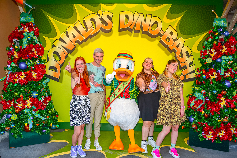 2022-12-03-DisneysAnimalKingdomPark-DinoLandUSA_2